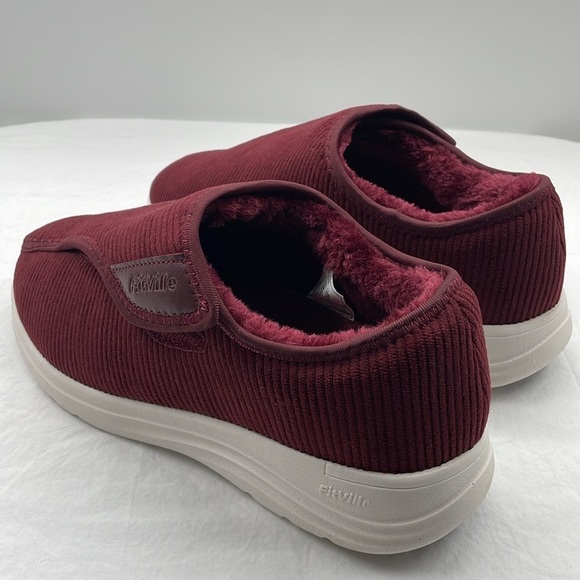 NWOB. FitVille Diabetic Shoes With Warm Fur Lining. 8.5W. - Picture 8 of 12